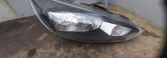 Ford Focus Headlight/headlamp F1EB13W029SB