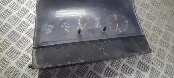 Mercedes-Benz Sprinter W901 W902 W903 W904 Speedometer (instrument cluster) 0005425501