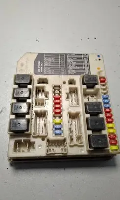 Nissan Note (E11) Fuse box set 284B7AX61A