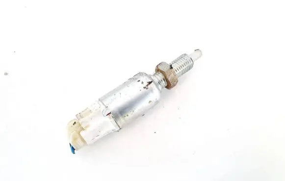 Toyota RAV 4 (XA30) Brake pedal sensor switch