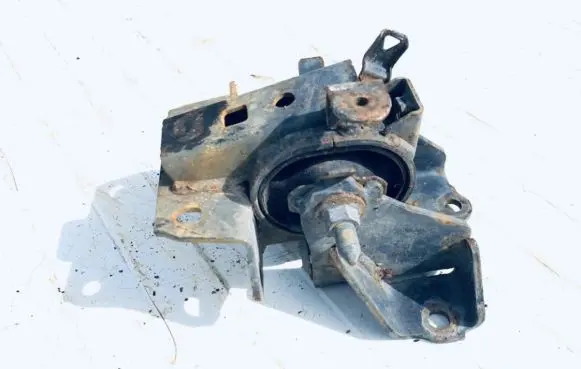 Toyota Corolla E120 E130 Engine mount bracket n22180 d0725