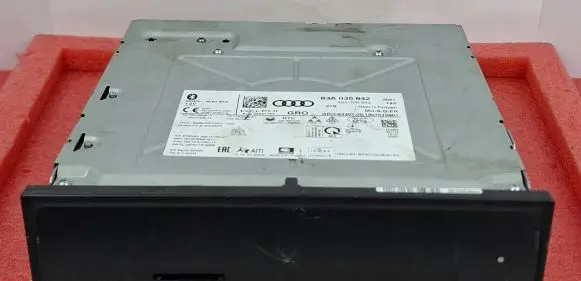 Audi A1 Radio/CD/DVD/GPS head unit 83A035842