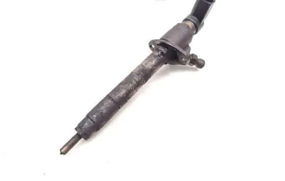 Jaguar XF Fuel injector 5U3Q-9K546-AA