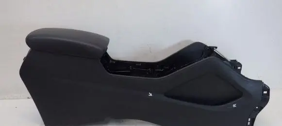 Hyundai Tucson TL Center console 84678-D7001