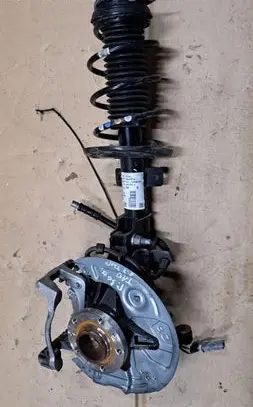 Peugeot 308 Steering column damper 9856362980