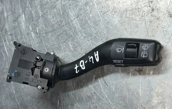 Audi A4 S4 B7 8E 8H Wiper control stalk 4E0953503C 15040720 K0301204603