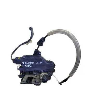 Seat Toledo II (1M) Front door lock 8B1837015R