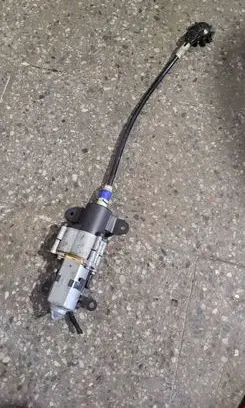 Chrysler Voyager Sliding door motor 7746804601