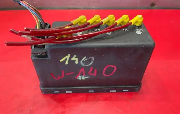 Mercedes-Benz S W140 Central locking vacuum pump 1408001748