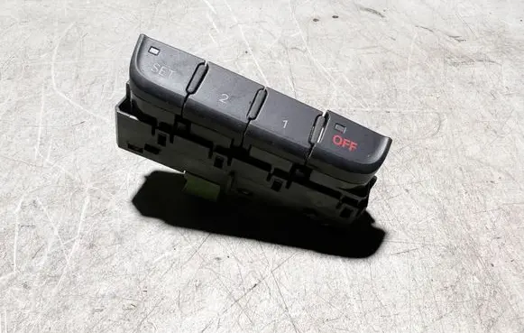 Audi A4 S4 B8 8K Seat memory switch 8K0959770