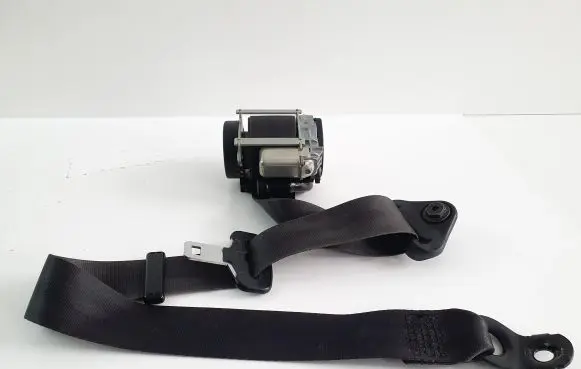 Opel Movano B Front seatbelt 868840018R B507743E3384