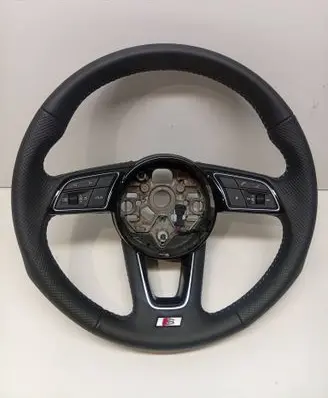 Audi A1 Steering wheel 82A419091E 638104300 362528925