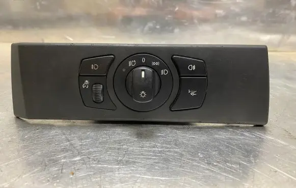 BMW 5 E60 E61 Light switch 6925260