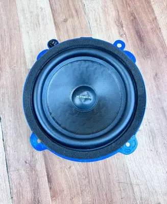 Hyundai Kona I Front door speaker 96330J9100