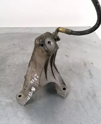 Audi A6 S6 C6 4F Engine mounting bracket 4F0199308P