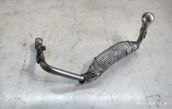 Audi A3 S3 8P Turbo turbocharger oiling pipe/hose