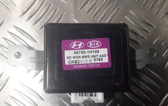 KIA Ceed Other relay 957001H100