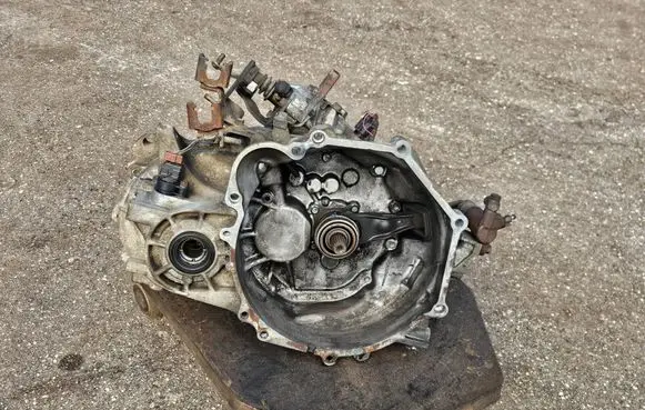 Mitsubishi Lancer Manual 5 speed gearbox F5M411R7B5