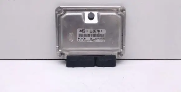 Volkswagen PASSAT B5.5 Engine control unit/module 3B1907401B