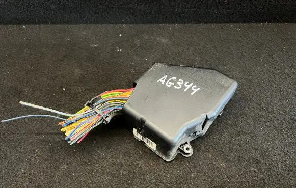Volkswagen PASSAT B5.5 Fuse box set 8D1941824