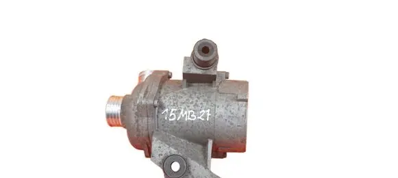 BMW 3 E90 E91 Water pump 7586928 N43B20A