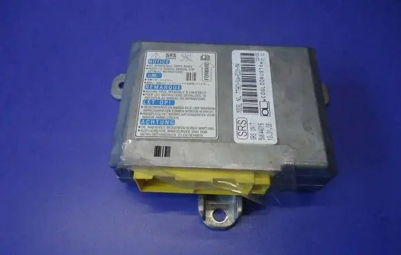 Honda CR-V Airbag control unit/module 77960SWAE231M4