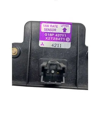 Mazda Premacy ESP acceleration yaw rate sensor G18P437Y1 X2T28471