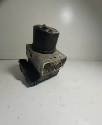 Hyundai Santa Fe ABS Pump 9566026300 5WY7103B 3AK2L04C39