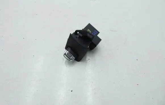 Audi A4 S4 B8 8K Ignition lock 8K0909131D 122831230015022 3330430103