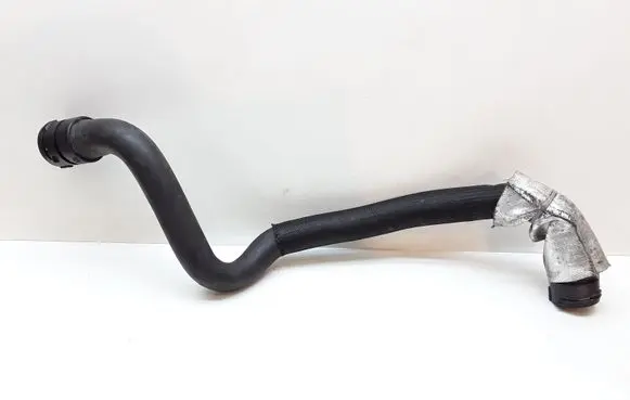 Volvo XC60 Engine coolant pipe/hose 8G918286