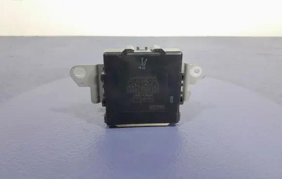 Toyota Prius (NHW20) Other control units/modules 89990-47023