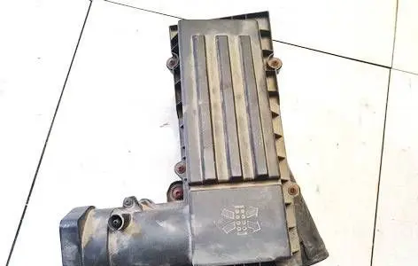 Audi A3 S3 8P Air filter box 1K0129607S
