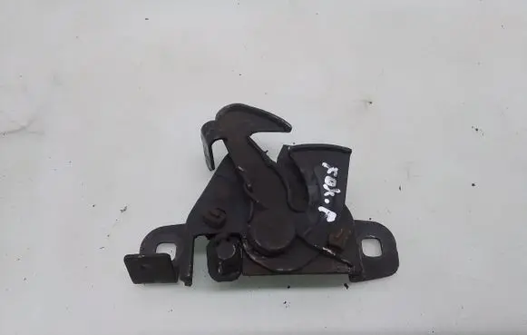 Volkswagen Fox Engine bonnet/hood lock/catch
