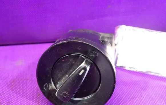 Volkswagen PASSAT B4 Light switch 3B0941531B