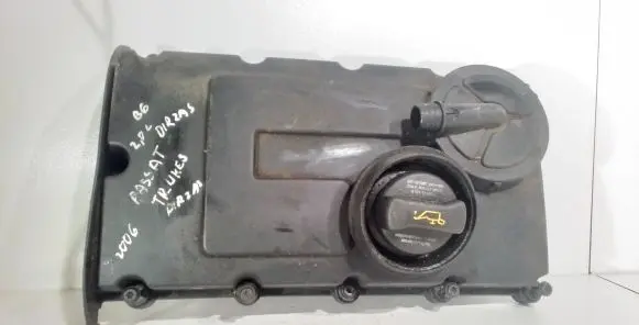 Volkswagen PASSAT B6 Rocker cam cover 03G103475