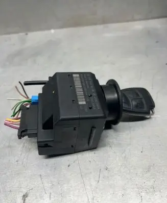 Mercedes-Benz CLK A209 C209 Ignition lock 33002404 2095450508 33002403