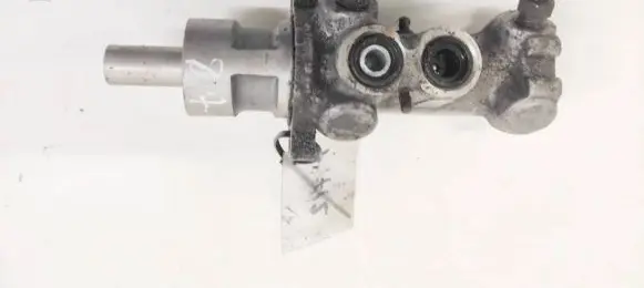 KIA Sorento Master brake cylinder