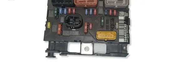 Peugeot 207 BSM Control unit 9664055780