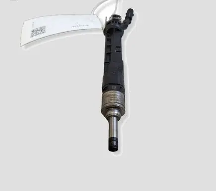 Nissan Qashqai Fuel injector 166001525R A2820701000