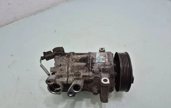Seat Leon (1P) Air conditioning (A/C) compressor (pump) 5N0820803C