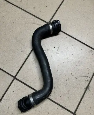 BMW 5 E60 E61 Engine coolant pipe/hose 7799748