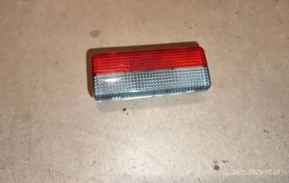 Peugeot 407 Front door interior light 