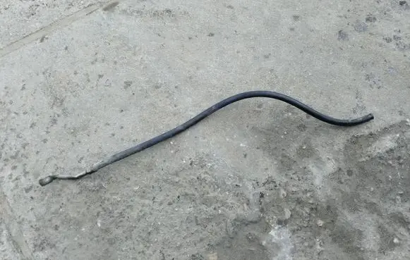 Volkswagen PASSAT B5.5 Power steering hose/pipe/line