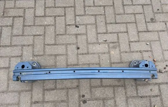 Volvo XC40 Rear bumper cross member 32385132