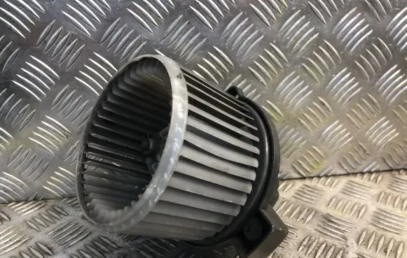 Smart ForTwo I Heater fan/blower 0130101113