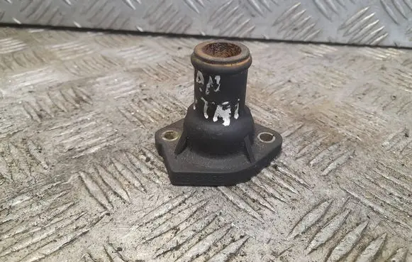 Volkswagen Sharan Engine coolant pipe/hose 026121145E