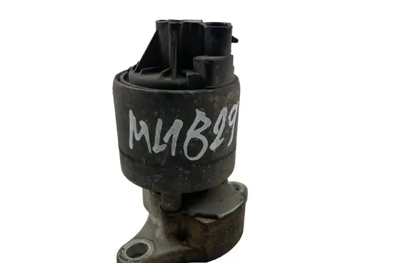 Opel Omega B1 EGR valve 