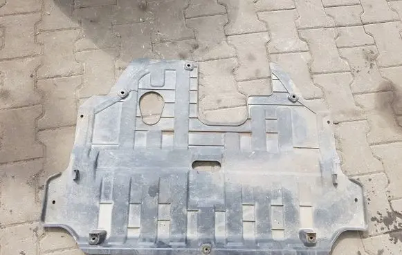 KIA Ceed Engine splash shield/under tray 29110A2800
