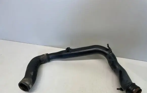 Volvo XC90 Intercooler hose/pipe 30647918