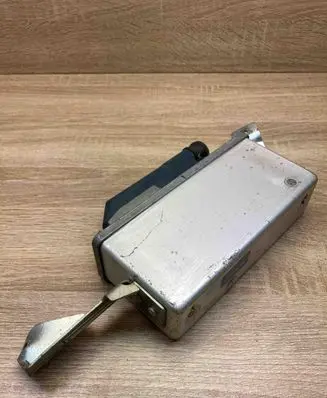 Subaru Legacy ABS control unit/module 26720AA040 WithPlug